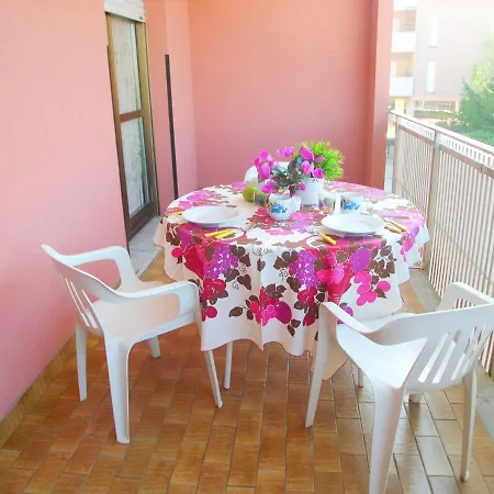 Renata 6 Apartament Grado